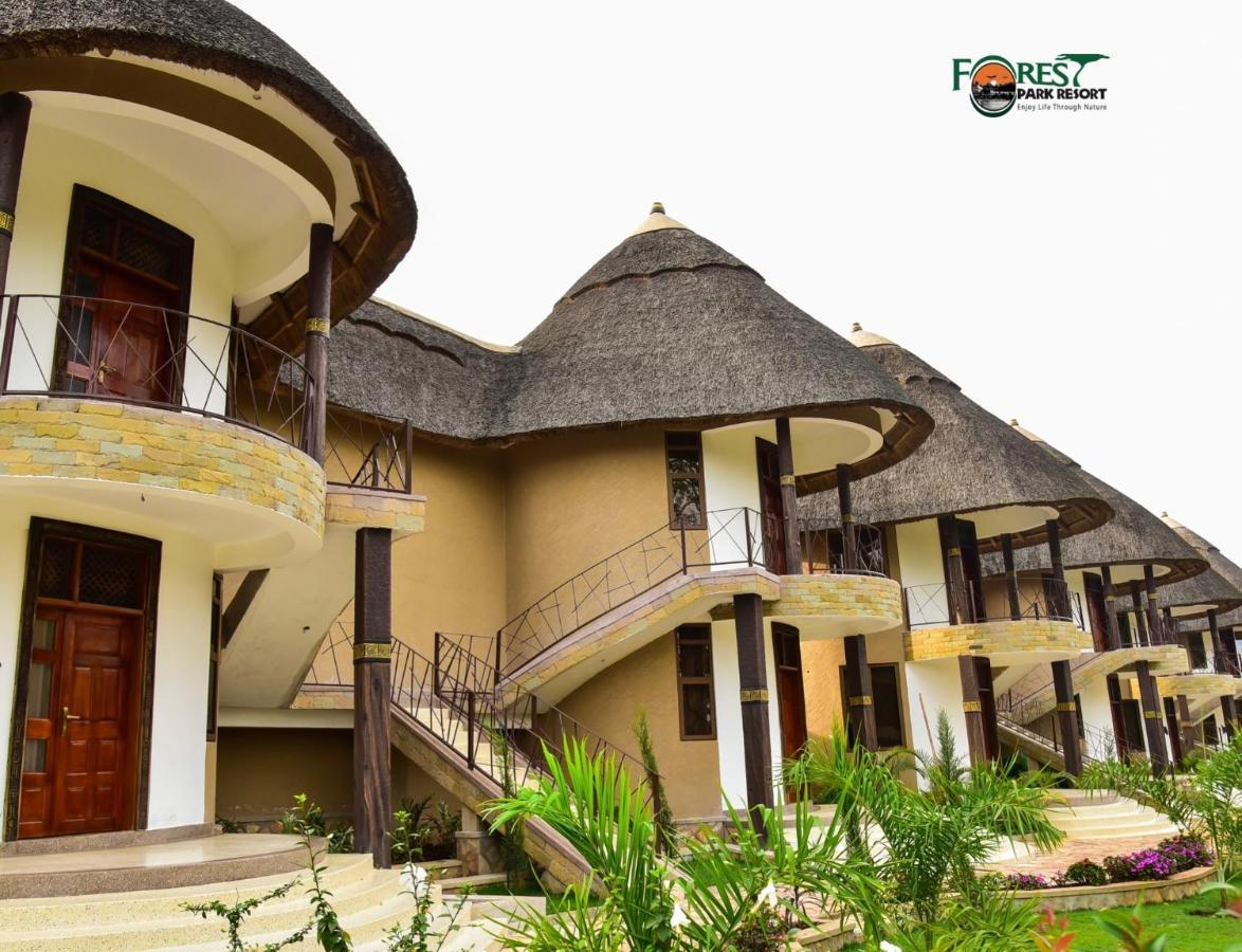 Forest Park Resort Buloba Экстерьер фото