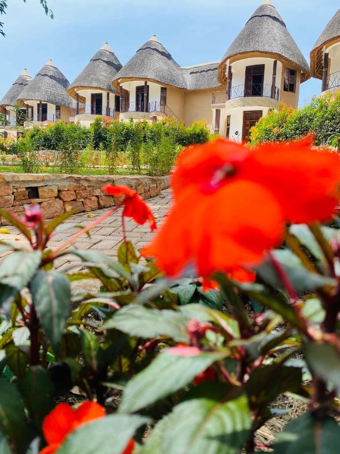 Forest Park Resort Buloba Экстерьер фото